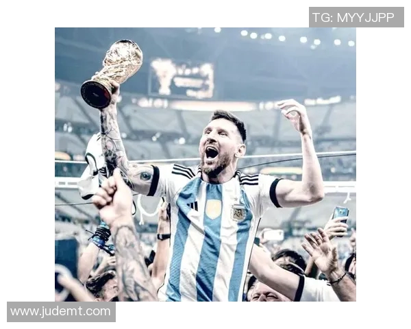 梅西的足球魅力与传奇之路：一位明星的成长与辉煌历程